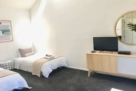 Apartment Number 1 - Chic Inner City Rooms Christchurch